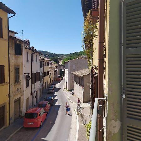 Casa Di Massimo Apartment Spoleto Exterior photo